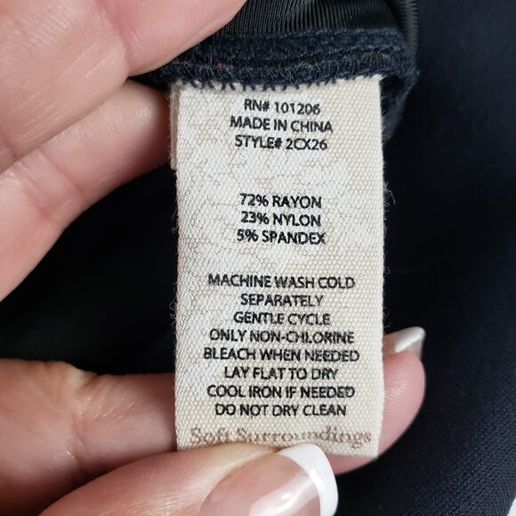 Soft Surroundings Women's L Pull On Ponte Pocket Pants Black Scallop Cutout‎ - Picture 11 of 11